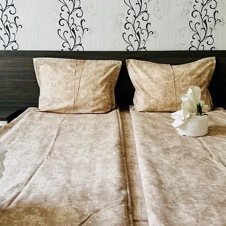 Hotel Eos Китен Екстер'єр фото