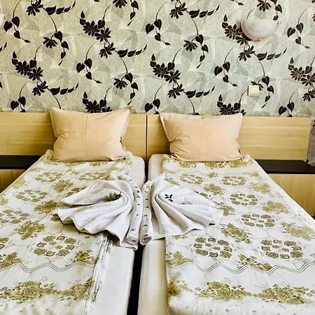 Hotel Eos Китен Екстер'єр фото